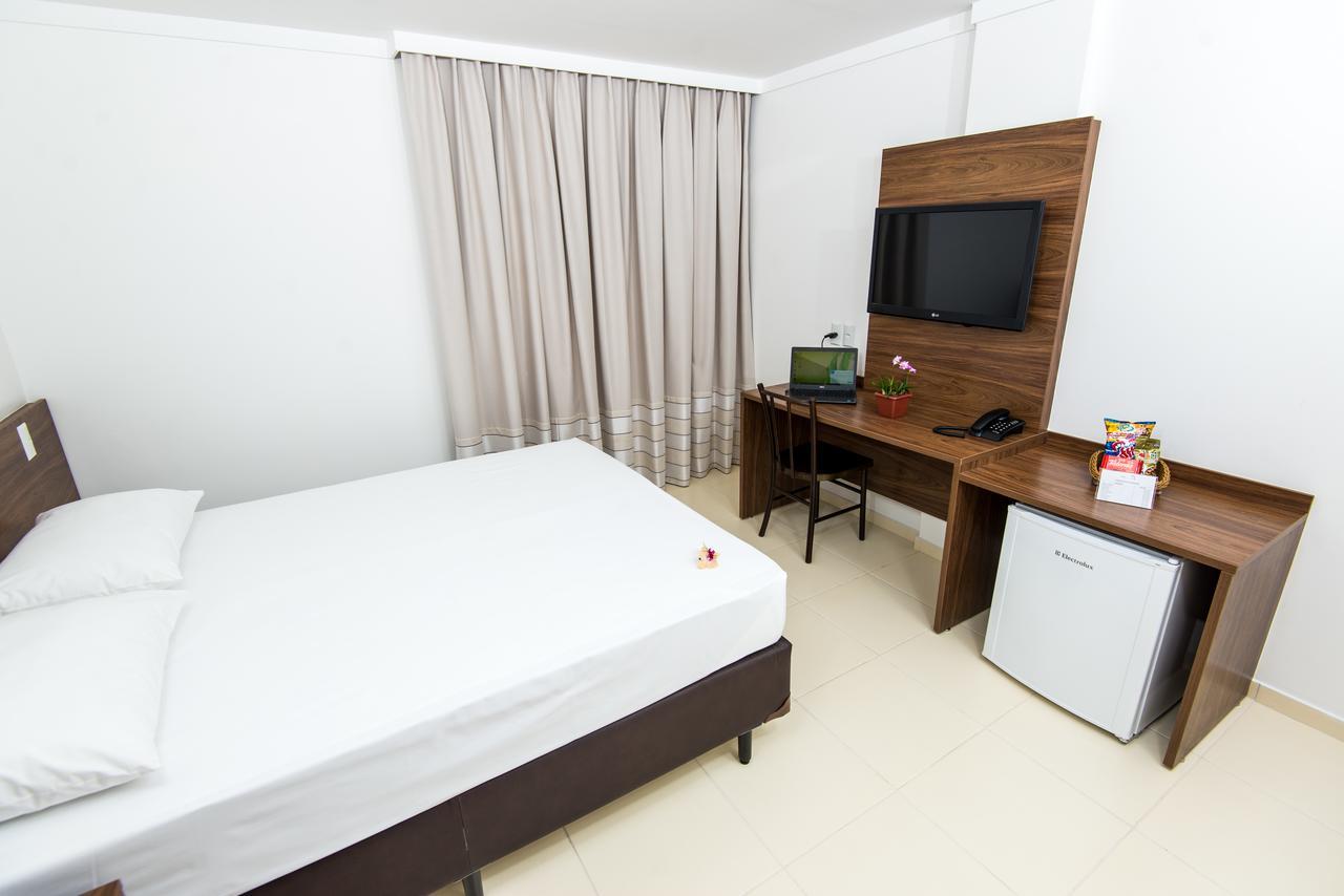 Hotel Jardins Сера Екстериор снимка