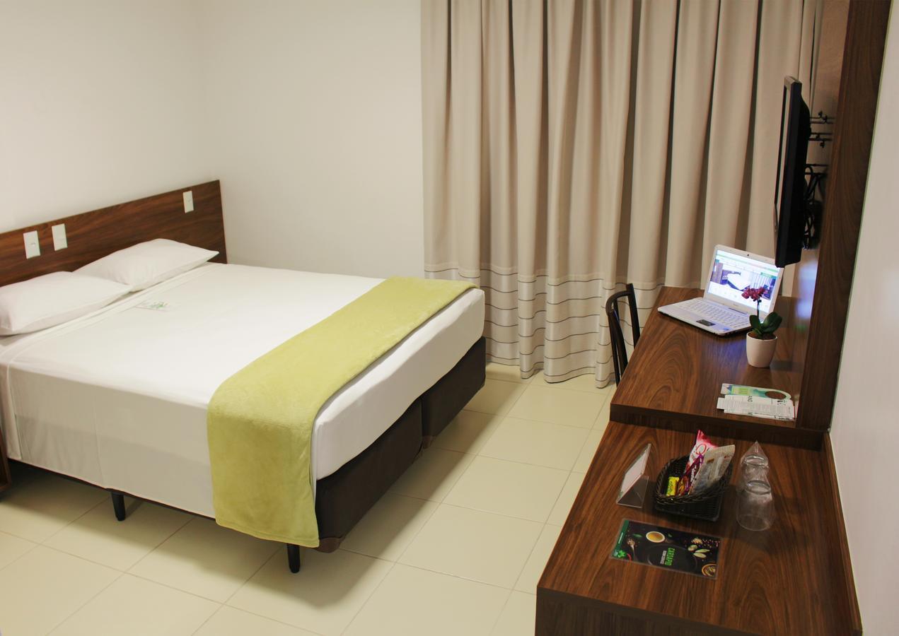 Hotel Jardins Сера Екстериор снимка