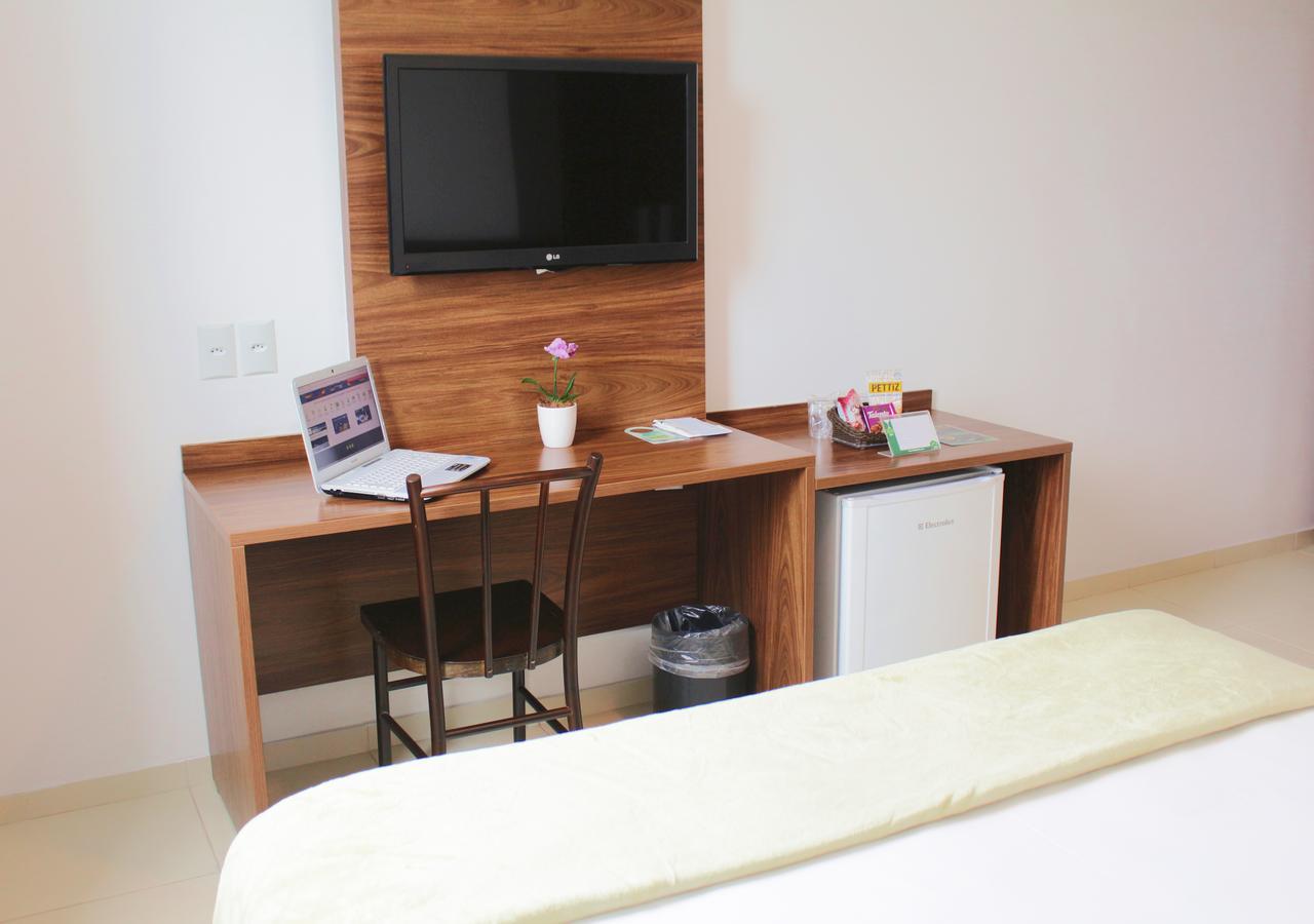 Hotel Jardins Сера Екстериор снимка
