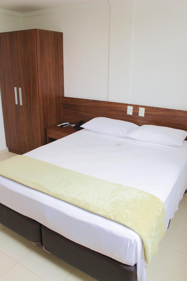 Hotel Jardins Сера Екстериор снимка