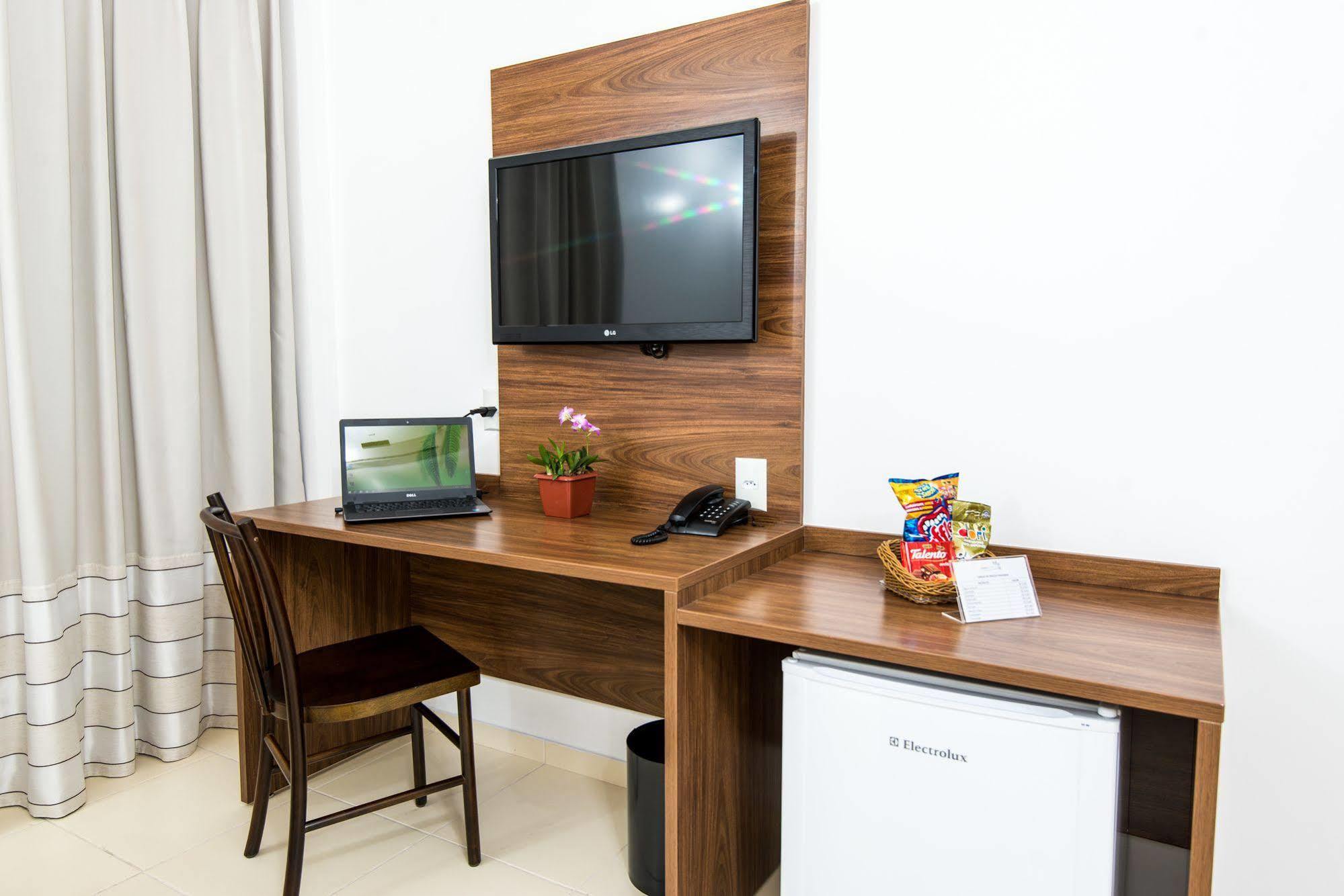 Hotel Jardins Сера Екстериор снимка